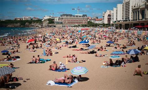 gros seins nus a la plage|Photos Porno de Gros Sein à La Plage .